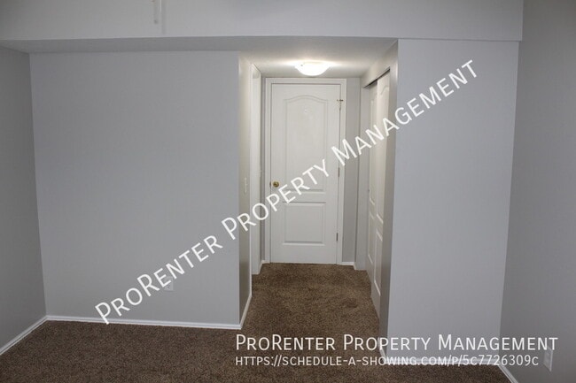 Building Photo - 926 N 1125 W