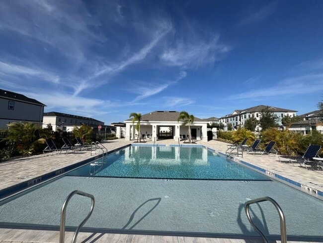 Building Photo - 15375 Burgtheater Dr