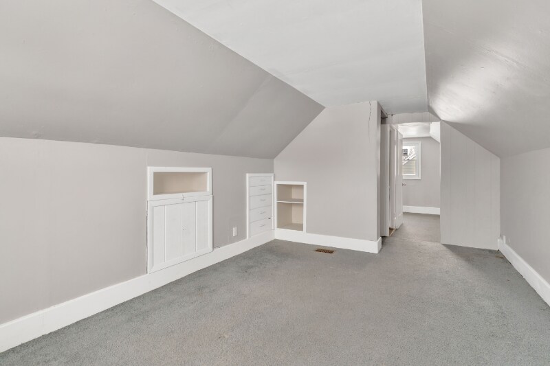 Building Photo - 41 Lynbrook Ave