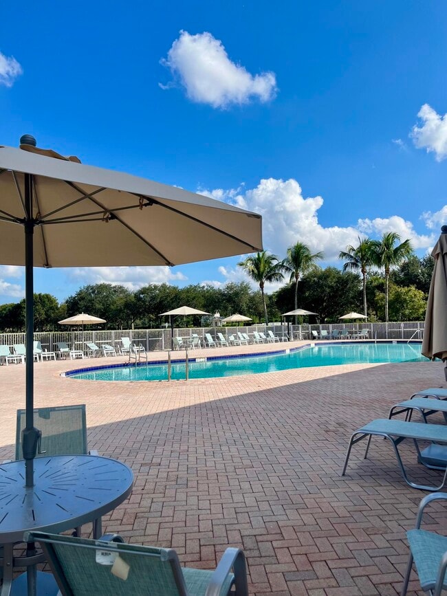 Building Photo - 325 Mulberry Grove Rd