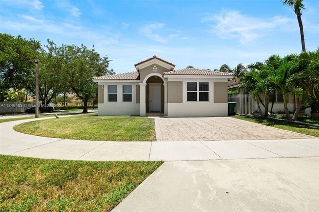 Primary Photo - 10902 SW 242nd St