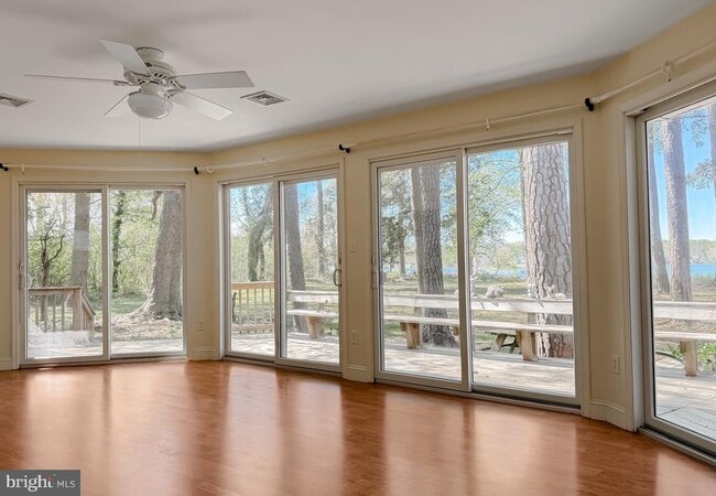 Building Photo - 19479 N Snow Hill Manor Rd