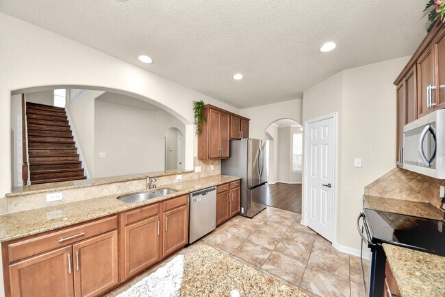 Building Photo - 8627 Sweet Pasture Dr
