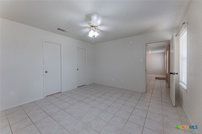 Building Photo - 4409 Bowles Dr