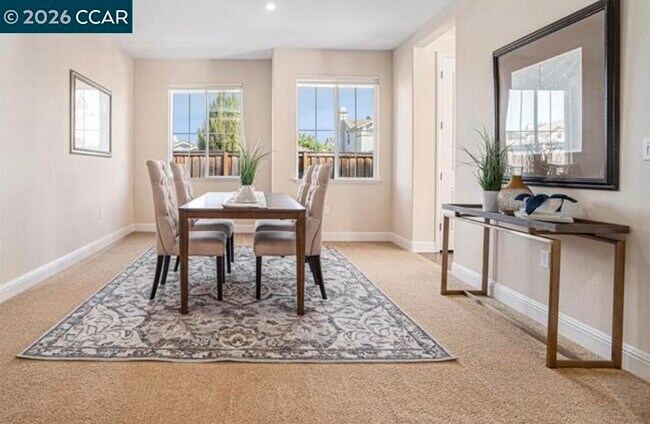 Building Photo - 2284 Demartini Ln