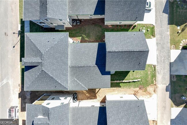 Building Photo - 1254 Six Sisters St