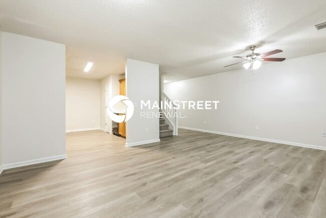 Building Photo - 3 Bedroom Pet-Friendly Home in Union City, GA with Main Street Renewal