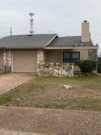 Building Photo - 1304 Conway Dr
