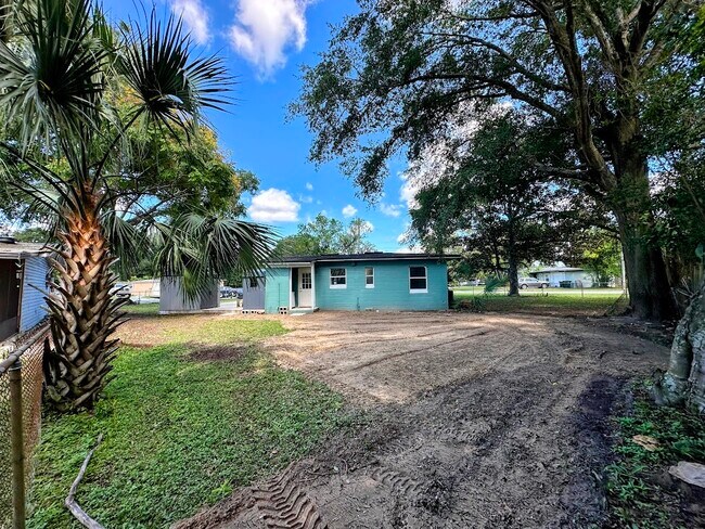 Building Photo - 9728 Buncome Rd