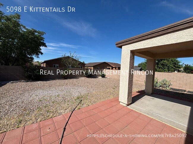 Building Photo - 5098 E Kittentails Dr