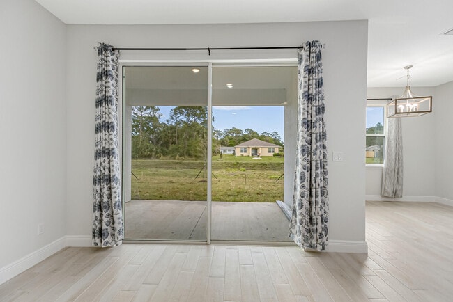 Building Photo - 1517 Wacker Ave SE