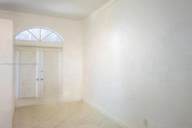 Building Photo - 5253 NW 94th Doral Pl