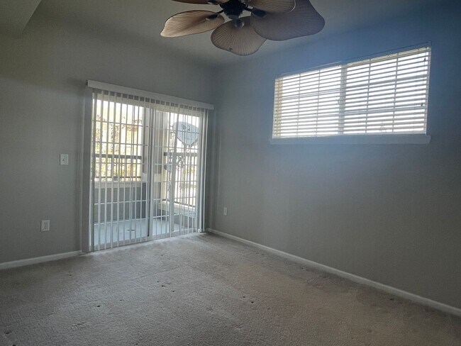Building Photo - Beautiful, 2 bed/2 bath Condo at Blue Sky at Vista Ridge