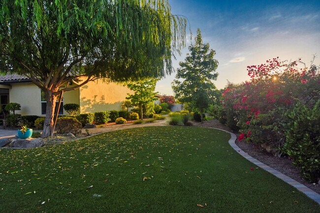 Building Photo - 5 Bedroom Resort-Style Estate with Pool, Spa & RV Parking