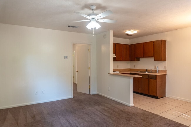 Building Photo - 2540B Bilbrey Dr.