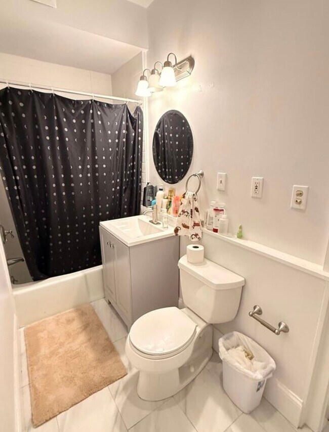 Building Photo - Desirable apartment in Brighton