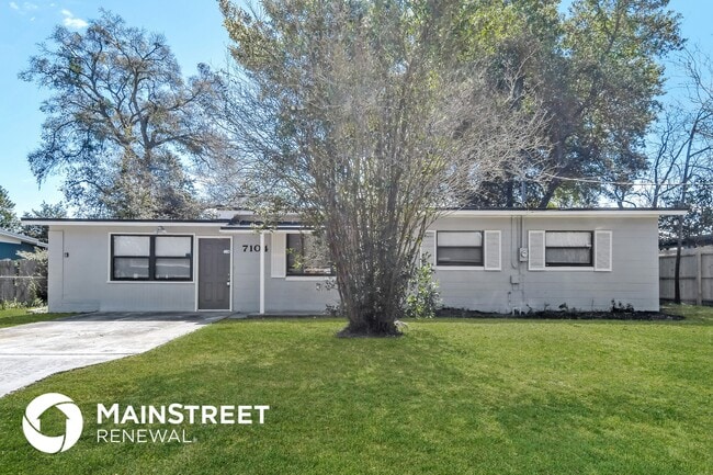 Building Photo - 7104 Pellias Rd