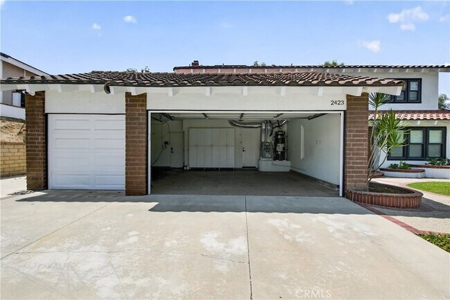 Building Photo - 2423 Joel Dr