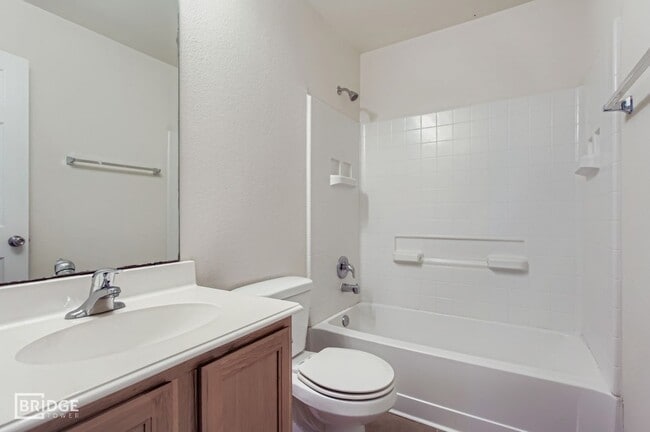 Building Photo - 17406 Marl Way