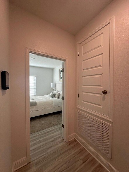 Building Photo - 7 Nest Ln