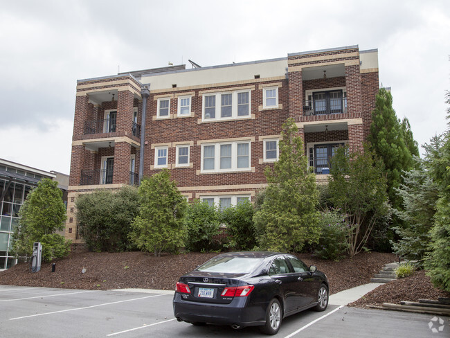 Primary Photo - The Landmark Building