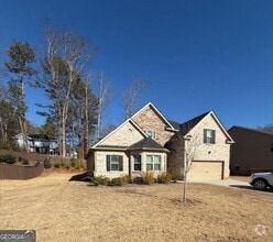 Building Photo - 600 Rosehill Ln SW