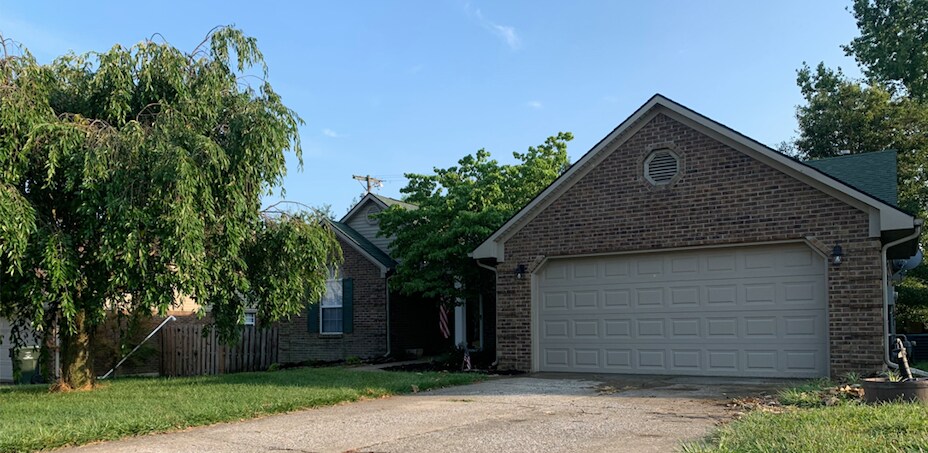 Building Photo - 213 Copperfield Ln