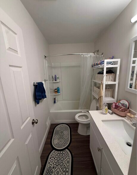 Building Photo - 608 Windsor Ridge Dr