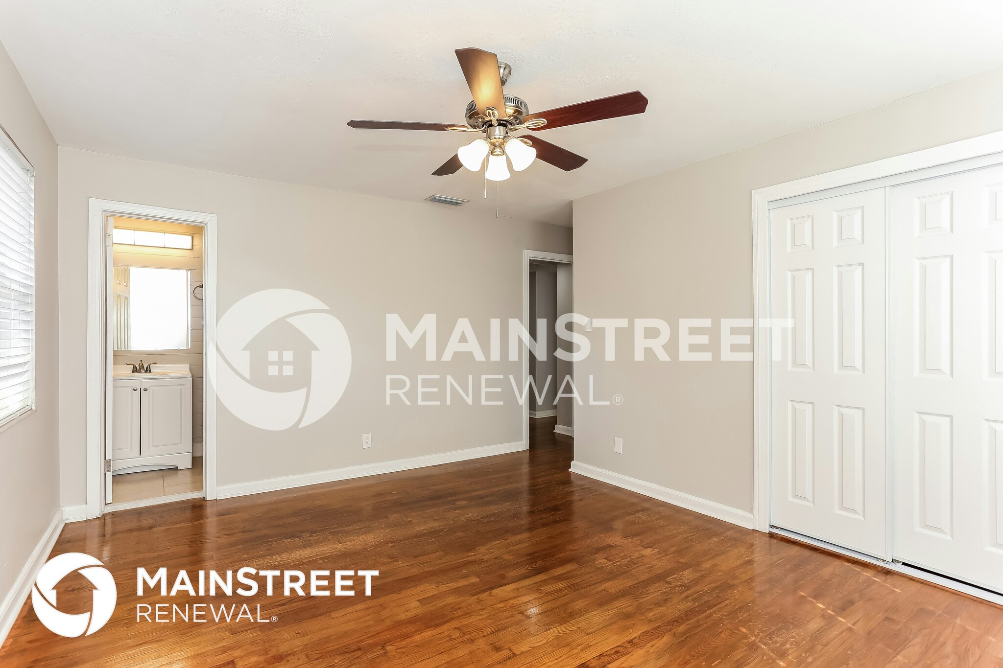 Building Photo - 6215 Pine Cove Ln