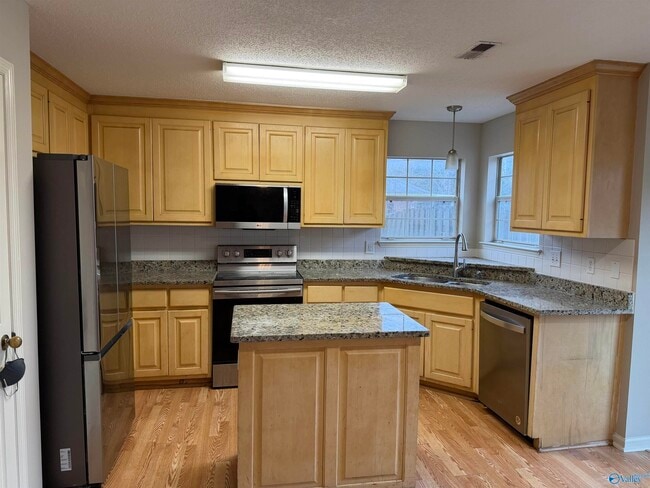 Building Photo - 129 Garden Brook Dr