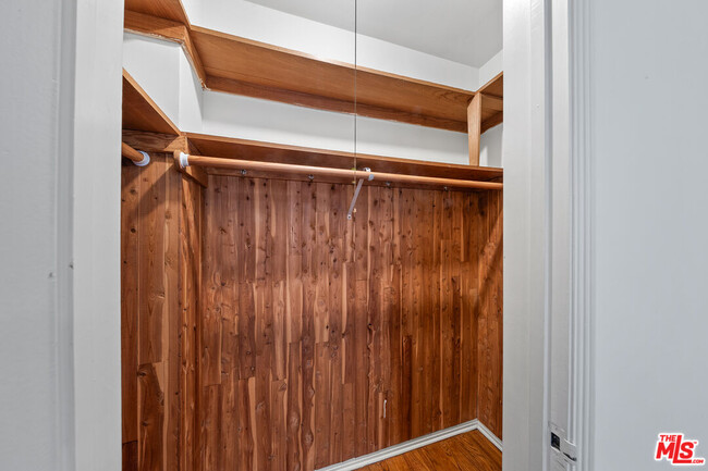 Building Photo - 2413 Argosy Way