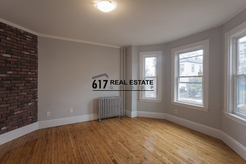 Building Photo - 38 Cherry St