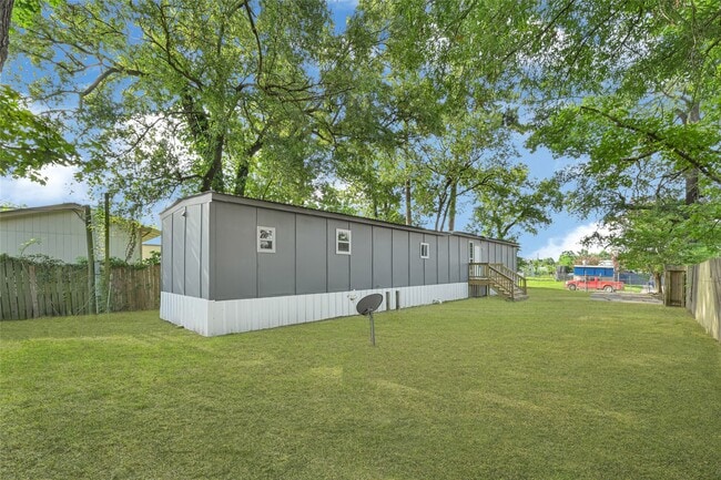 Building Photo - 11719 S Spicewood Ln