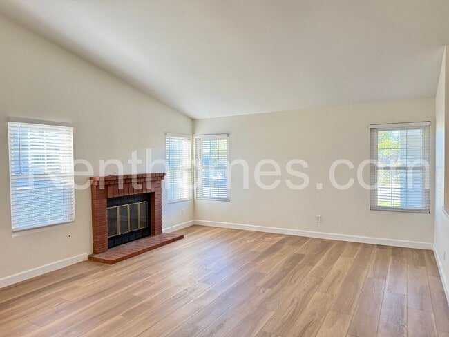 Building Photo - 10807 Woodstream Point