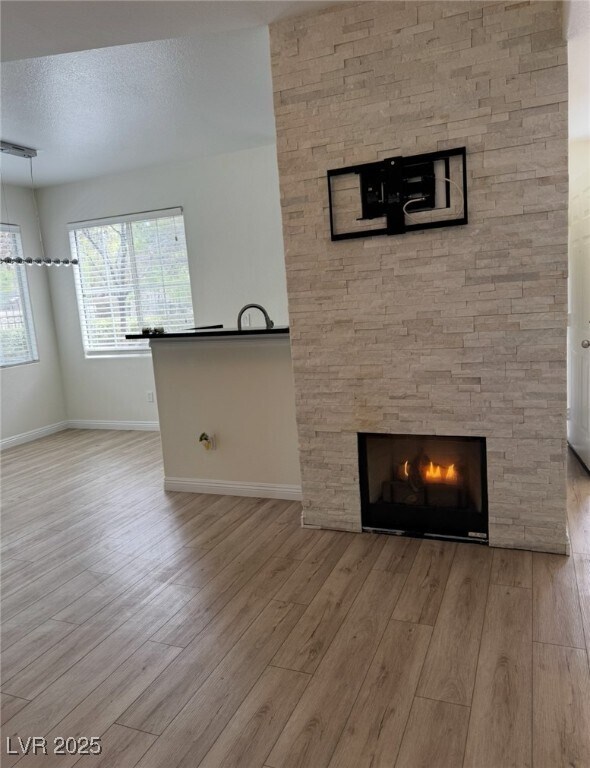 Building Photo - 9050 W Warm Springs Rd