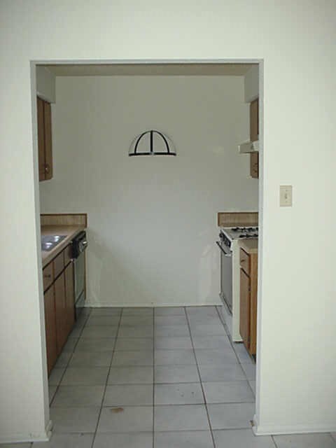 Building Photo - 18719 Lippizaner Dr