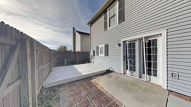 Building Photo - Lovely 3 Bedroom 1.5 Bathroom in Edmond Sc...