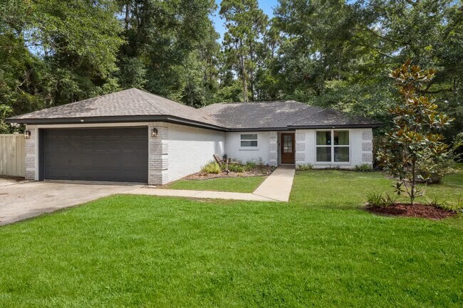 Building Photo - 9200 Pointe Aux Chenes Rd