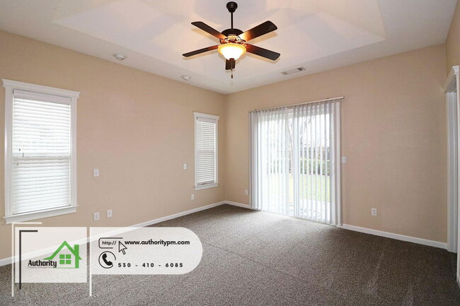 Building Photo - 3516 Humbug Dr