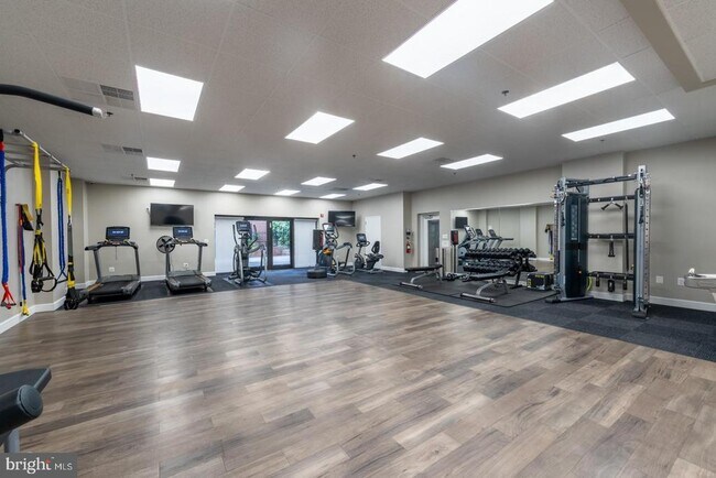 Building Photo - 960 Fell St