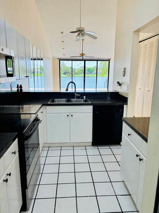 Primary Photo - 12457 SW 147th Terrace