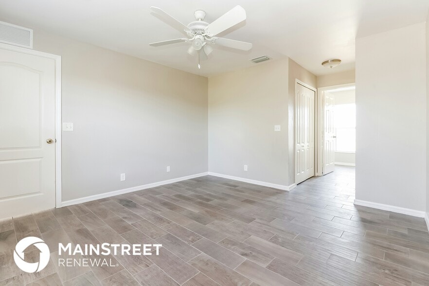 Building Photo - 1713 NW 12th St