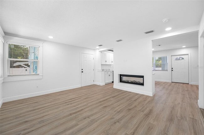 Building Photo - 255 37th St N
