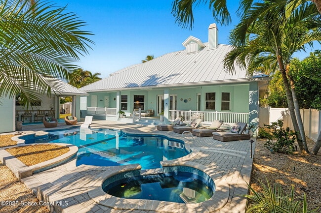 Building Photo - 133 Windemere Pl