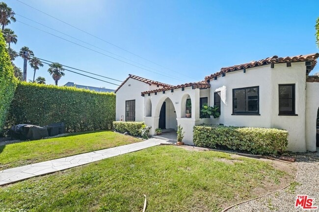 Building Photo - 601 Hayworth Ave