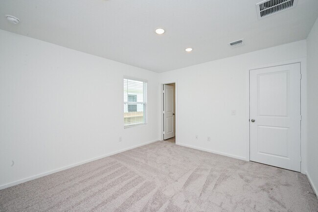 Building Photo - 30529 Bladnoch Ln