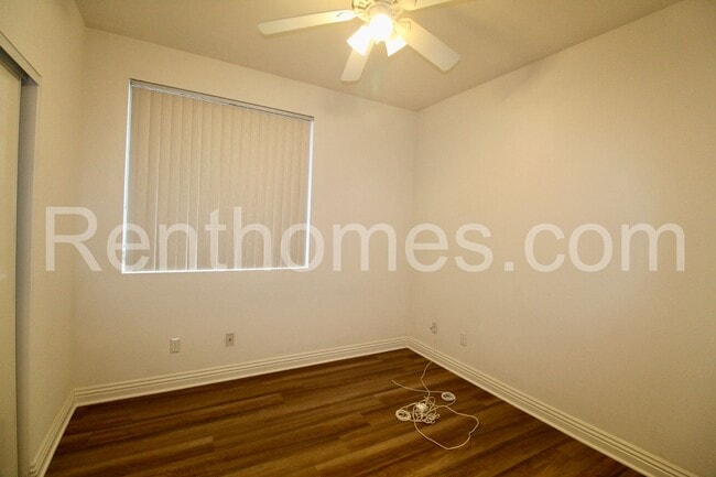 Building Photo - 10722 Sabre Hill Dr