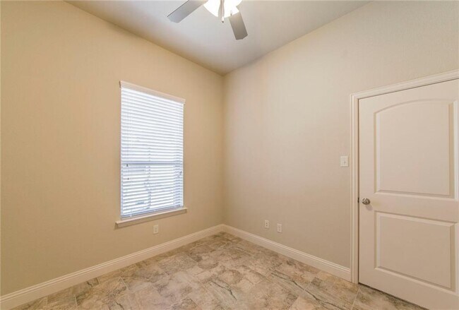 Building Photo - Coming Soon! Early August Move-in possible.