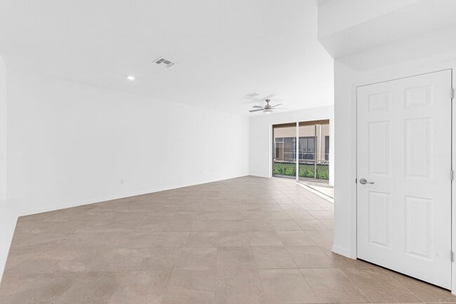 Building Photo - 2827 BLOSSOM WAY- 3 BEDROOM TOWNHOUSE IN ORANGE BLOSSOM