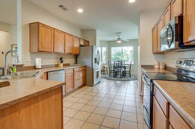 Building Photo - 19326 N Tallowood Way